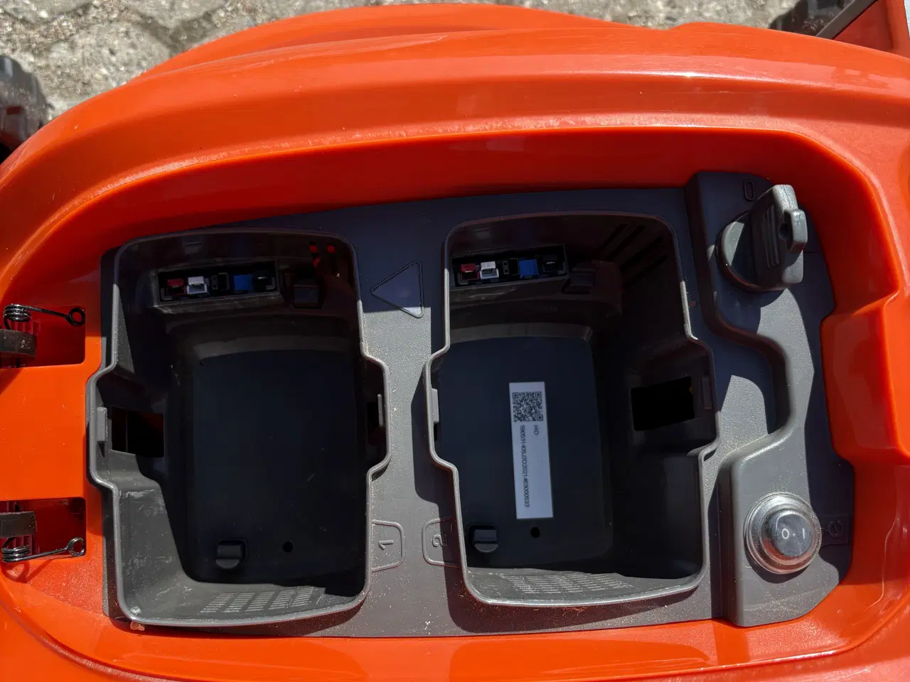 Billede 6 - Husqvarna LC 247i batteridrevet plæneklipper