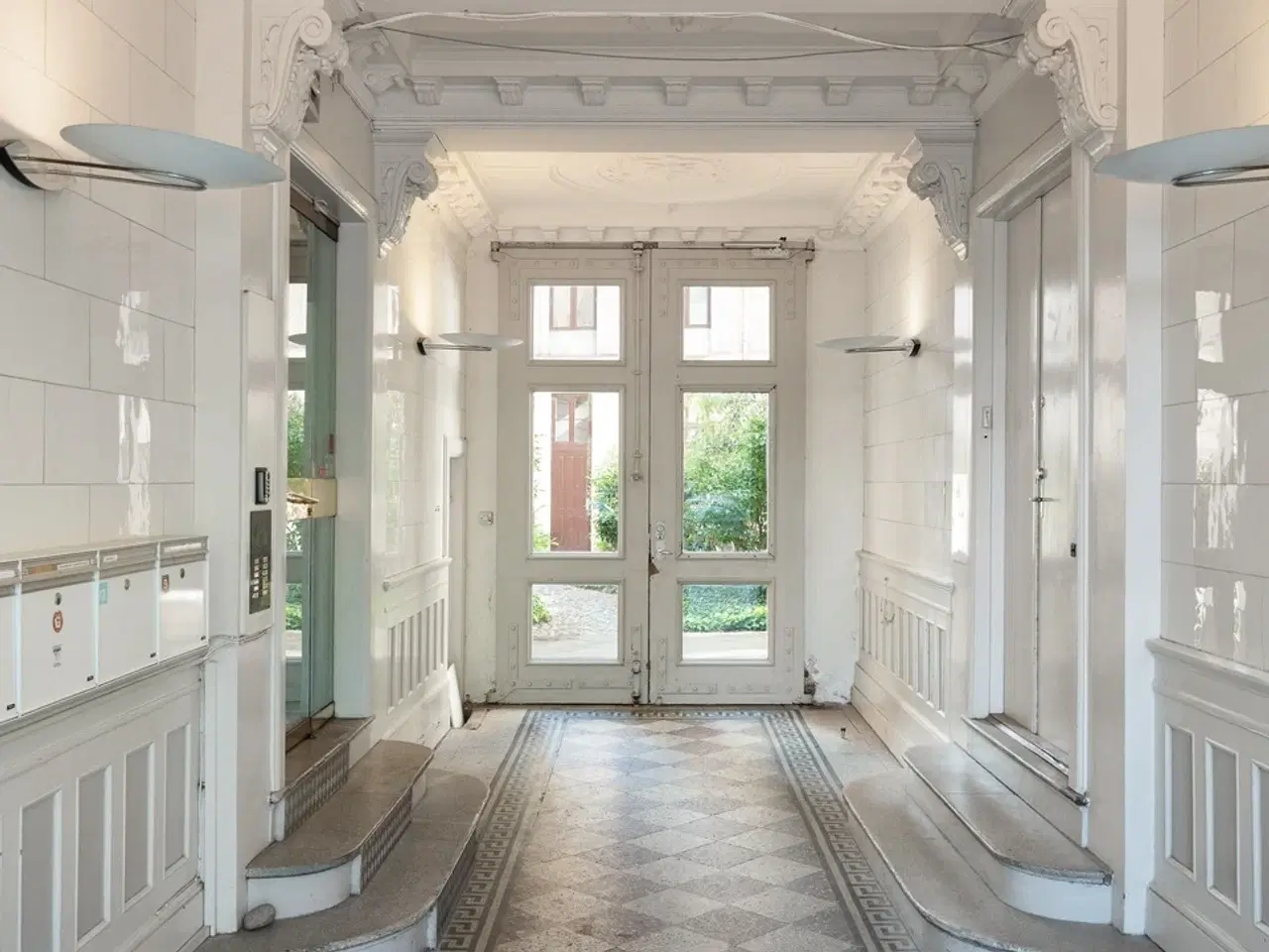 Billede 3 - Herskabeligt kontorlejemål med udsigt til Ørstedsparken