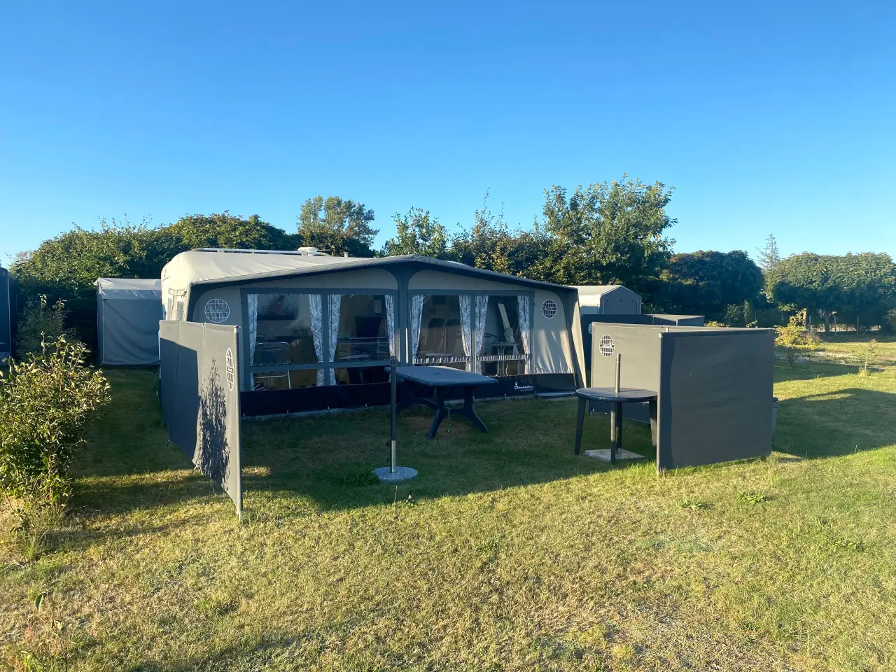 Billede 3 - Adria Adora 613HT - med alt tilbehør