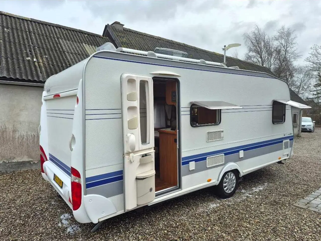 Billede 3 - 3køjer hobby 500kmfe