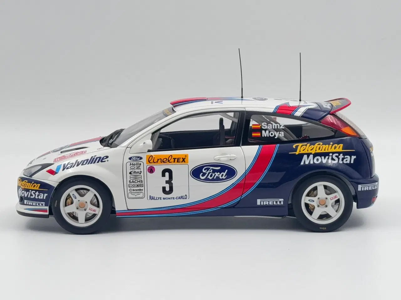 Billede 4 - 2001 Ford Focus RS WRC RMC - AUTOart - 1:18