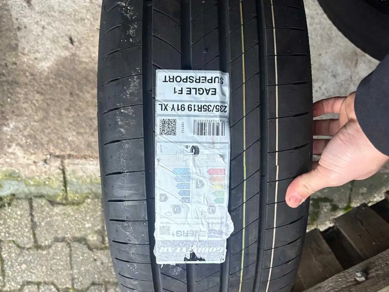 Billede 1 - Nyt Goodyear sommerdæk