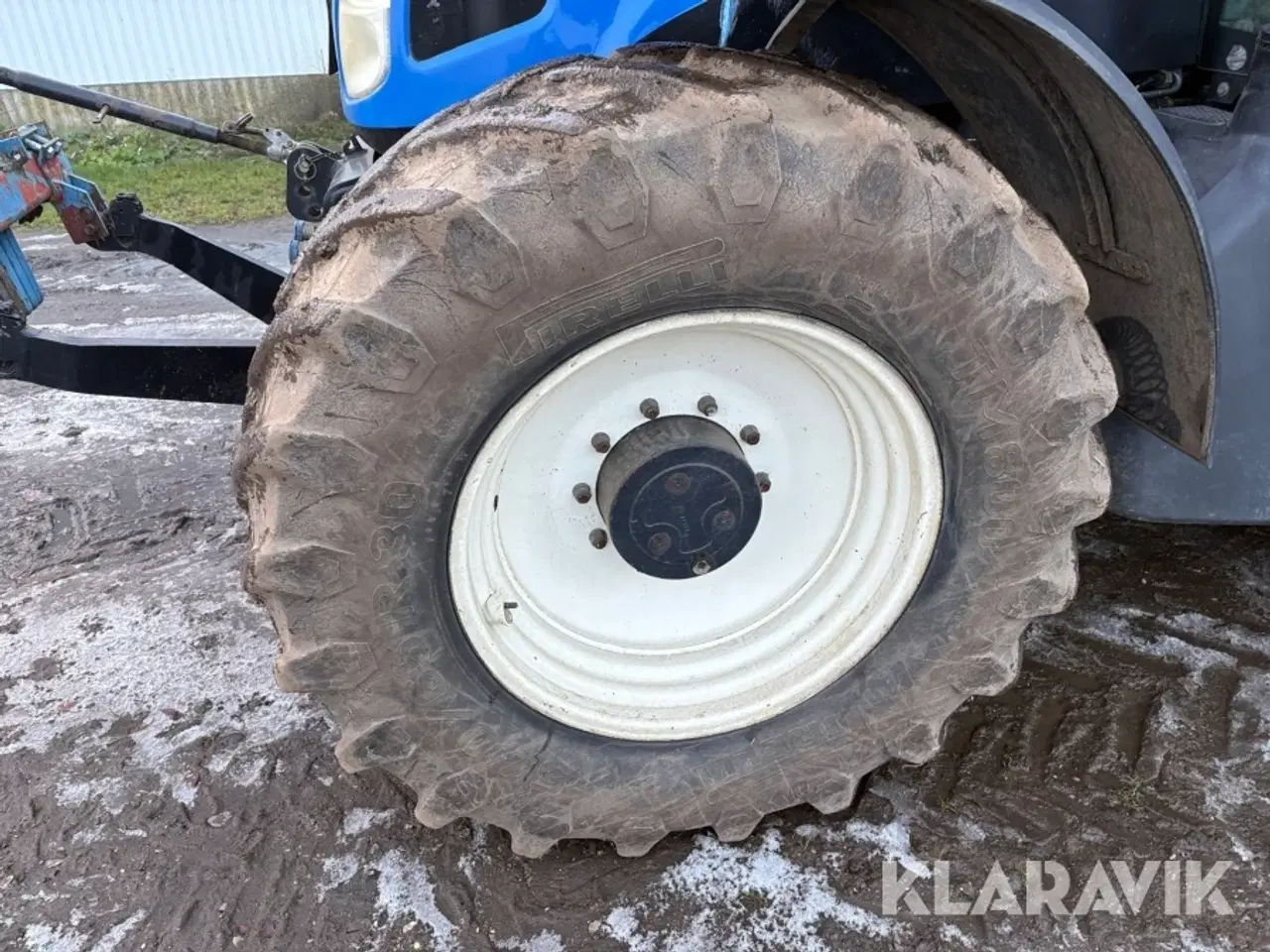 Billede 9 - Traktor med Kuhn vendeplov New Holland TVT 190