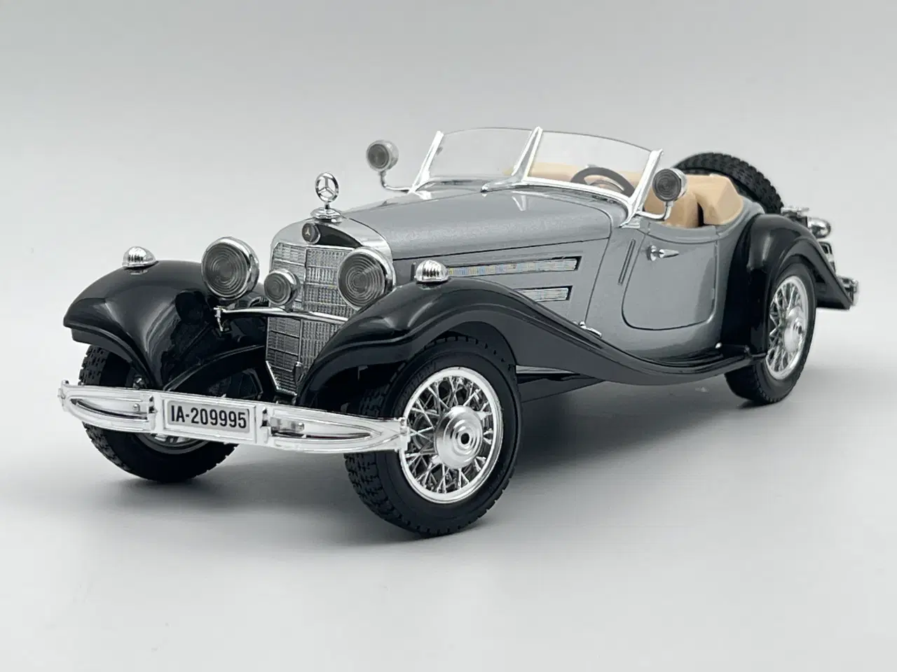 Billede 2 - 1936 Mercedes-Benz 500K Roadster 1:18 (1:20)