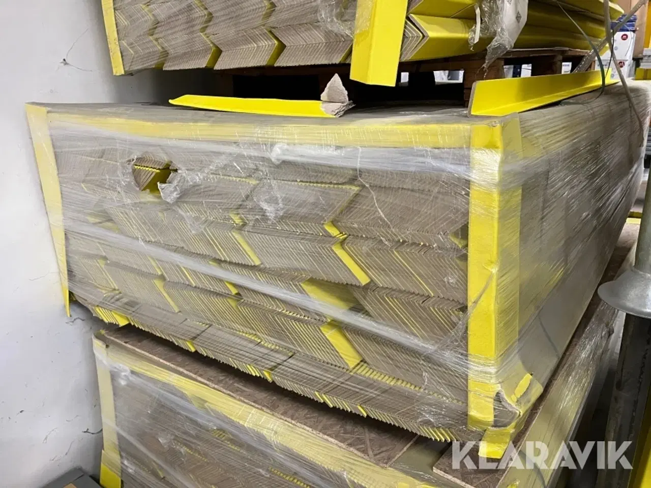 Billede 9 - Pap afskærmninger / hjørneprofiler 6 paller