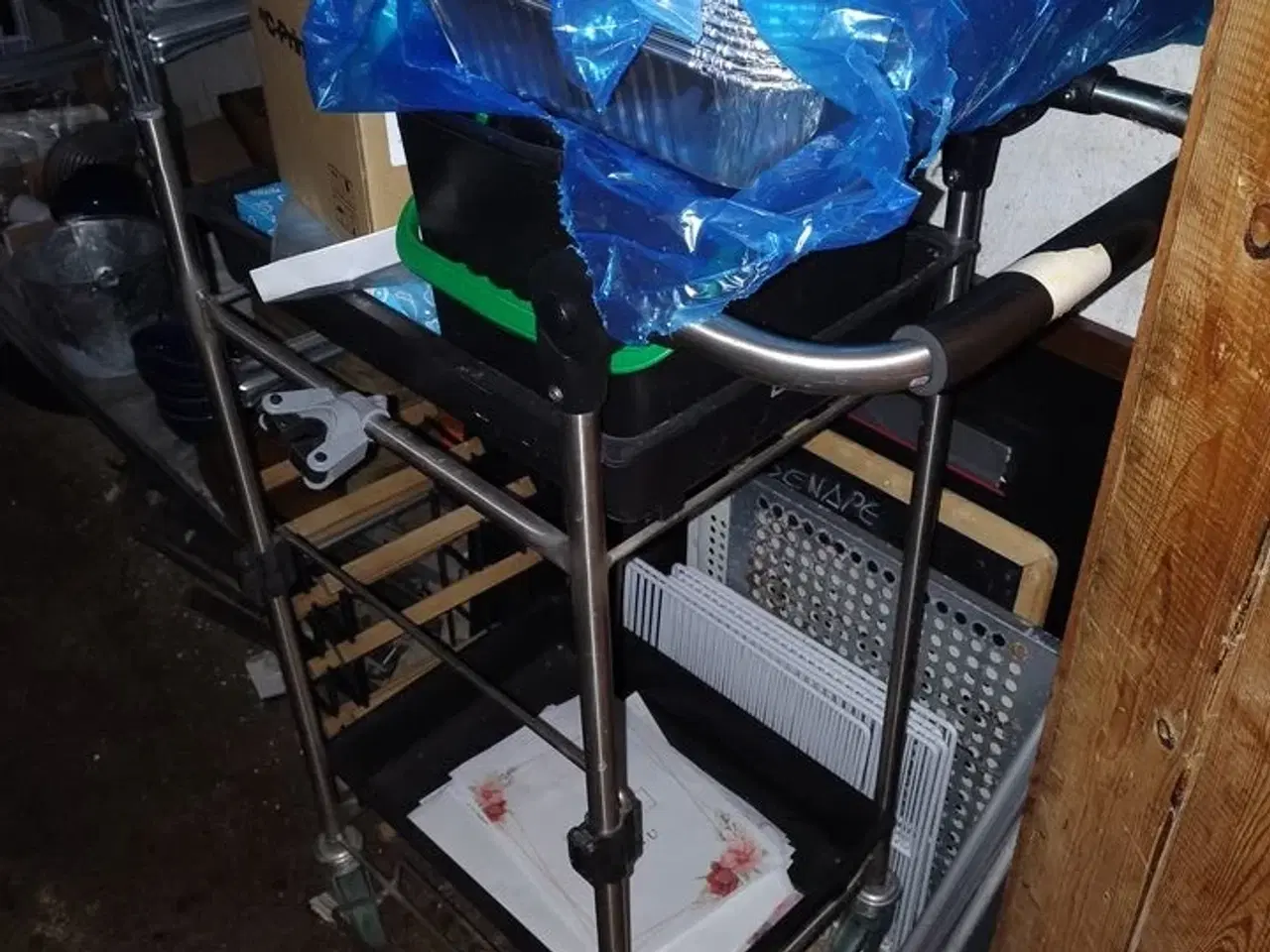 Billede 2 - Tøm et kælderrum