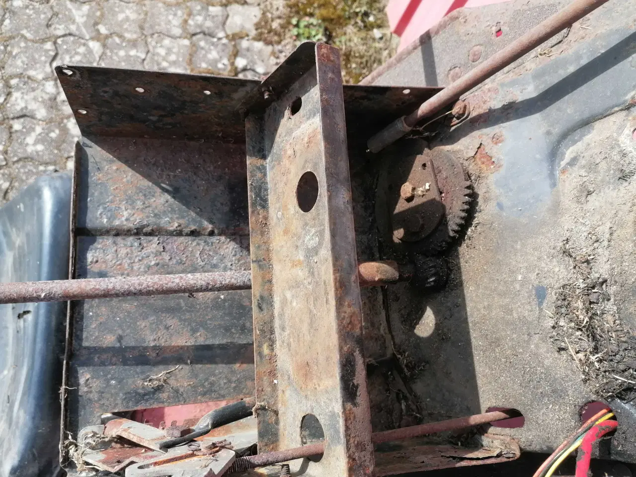 Billede 12 - Dele til Jonsered / MTD Plænetraktor 