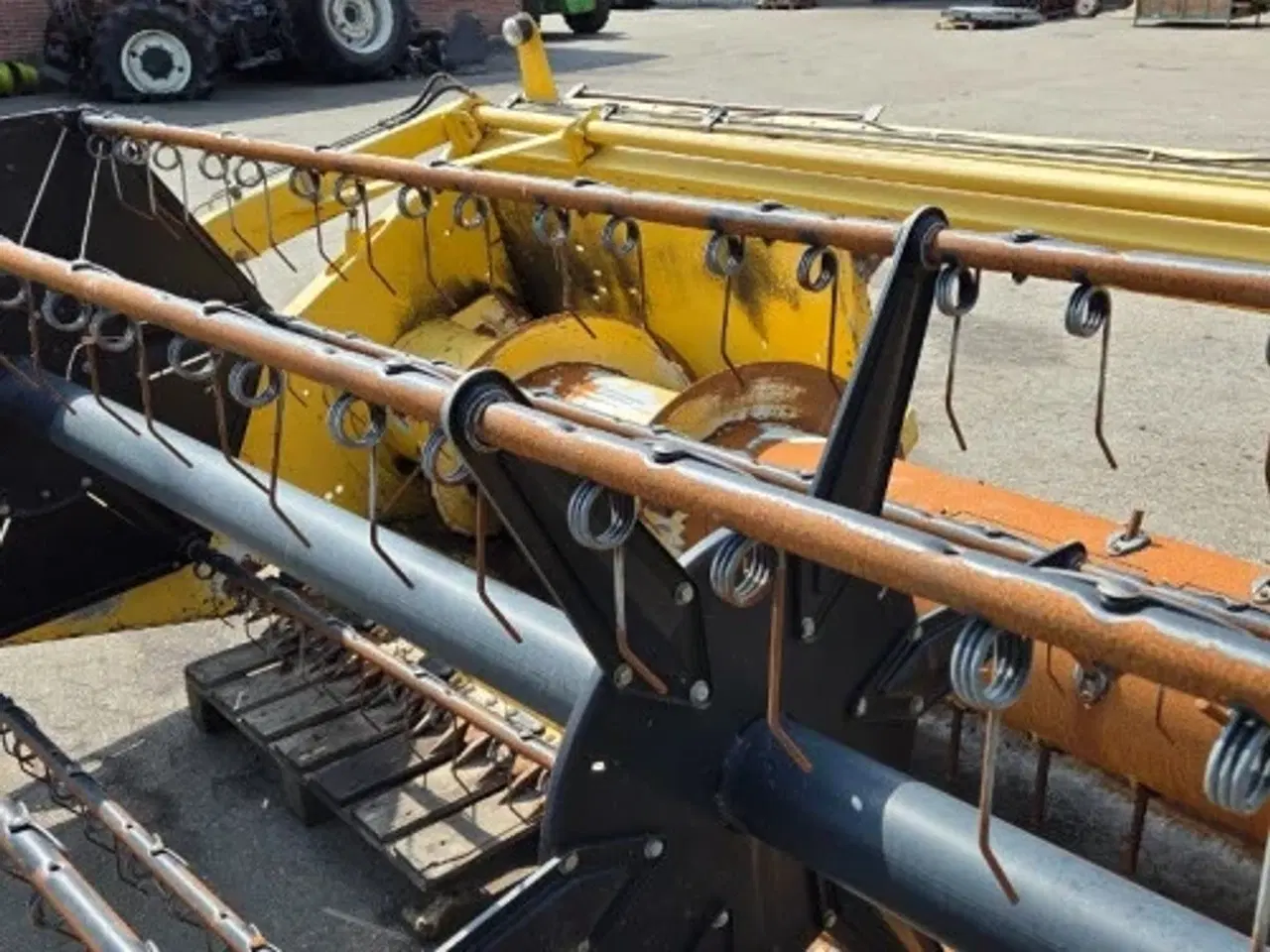 Billede 5 - New Holland TX30 Skærebord 13 Ft