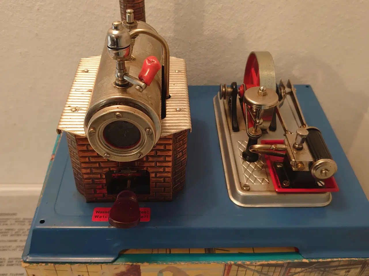 Billede 2 - Wilesco dampmaskine D10 incl. kasse mm.