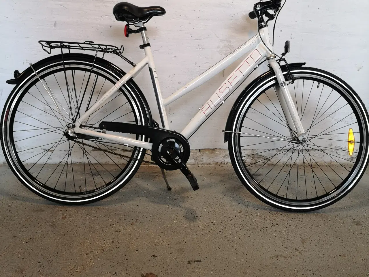 Billede 8 - BUSETTO PREMIUM BIKE  28" 53cm, 3 gear ,lys med ba