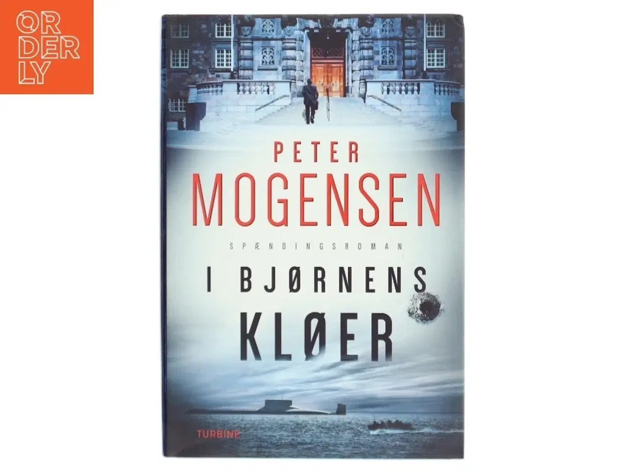 Billede 1 - I bjørnens kløer : spændingsroman af Peter Mogensen (f. 1965-01-06) (Bog)