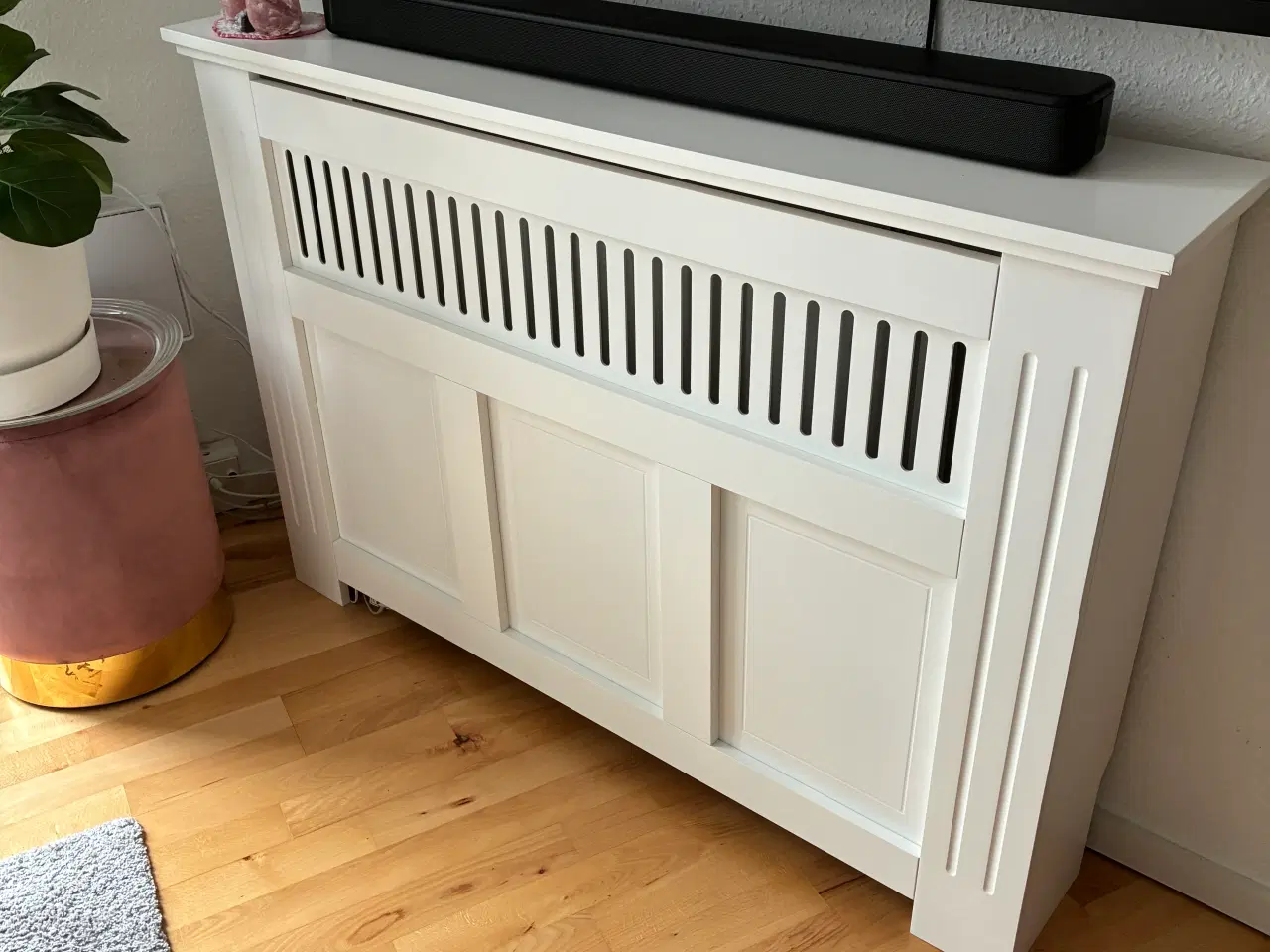 Billede 2 - Radiator skjuler 120 cm
