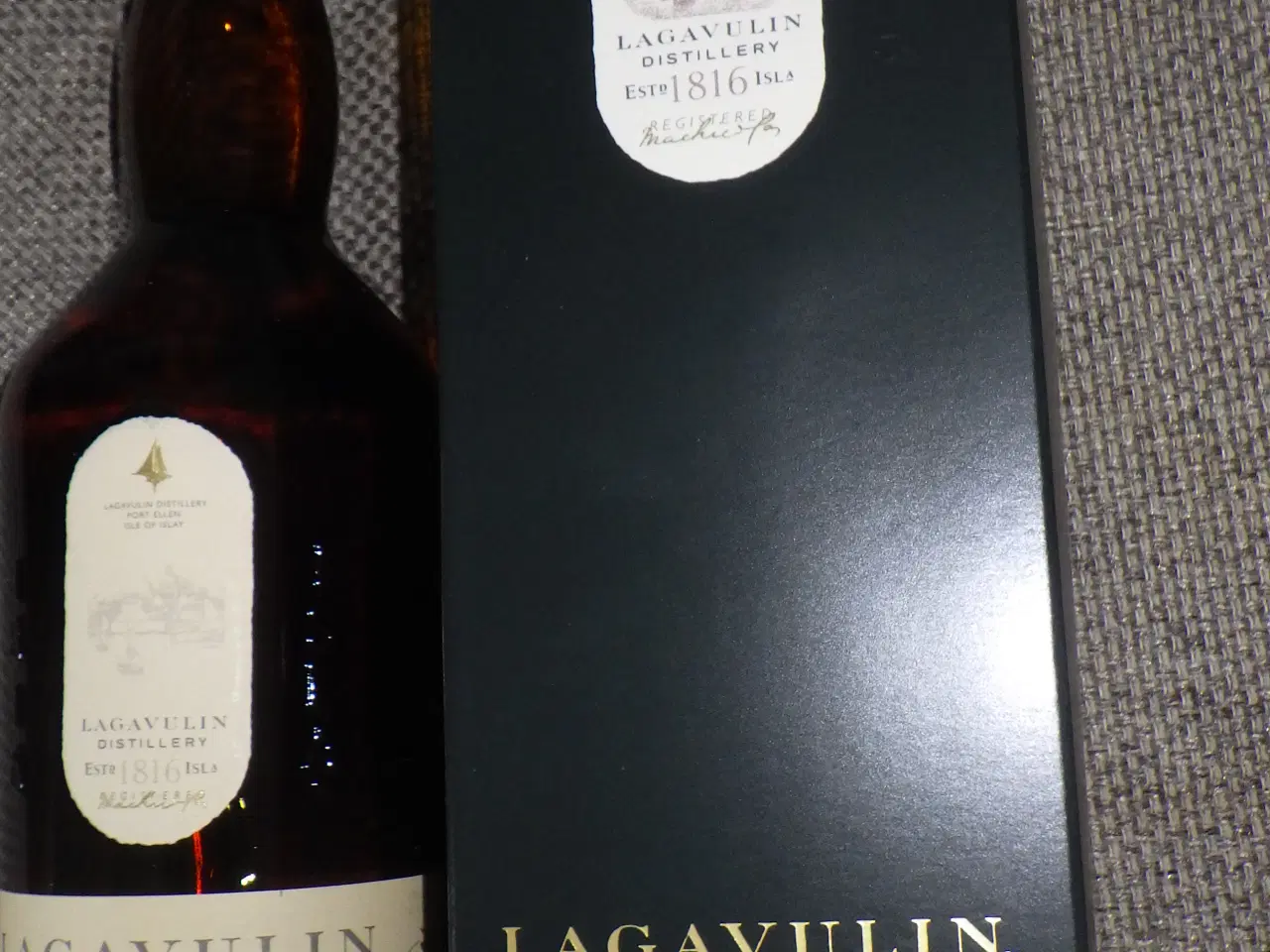 Billede 3 - Lagavulin 16 års Islay Single Malt Scotch Whisky 4