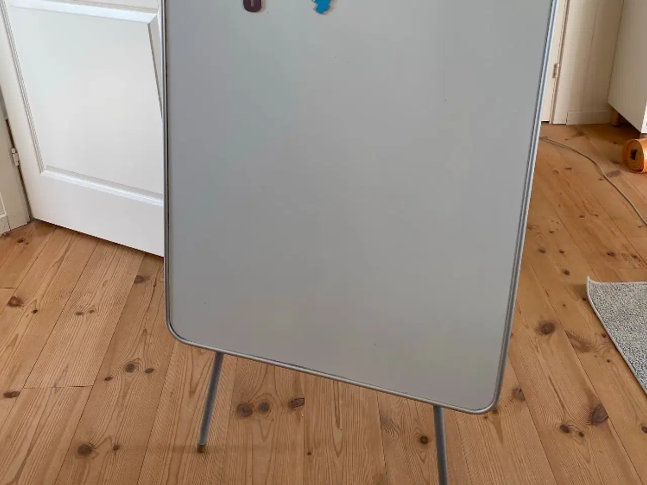 Billede 1 - Whiteboard tavle på ben