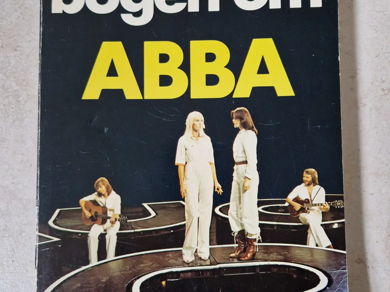 Billede 1 - Bogen om ABBA
