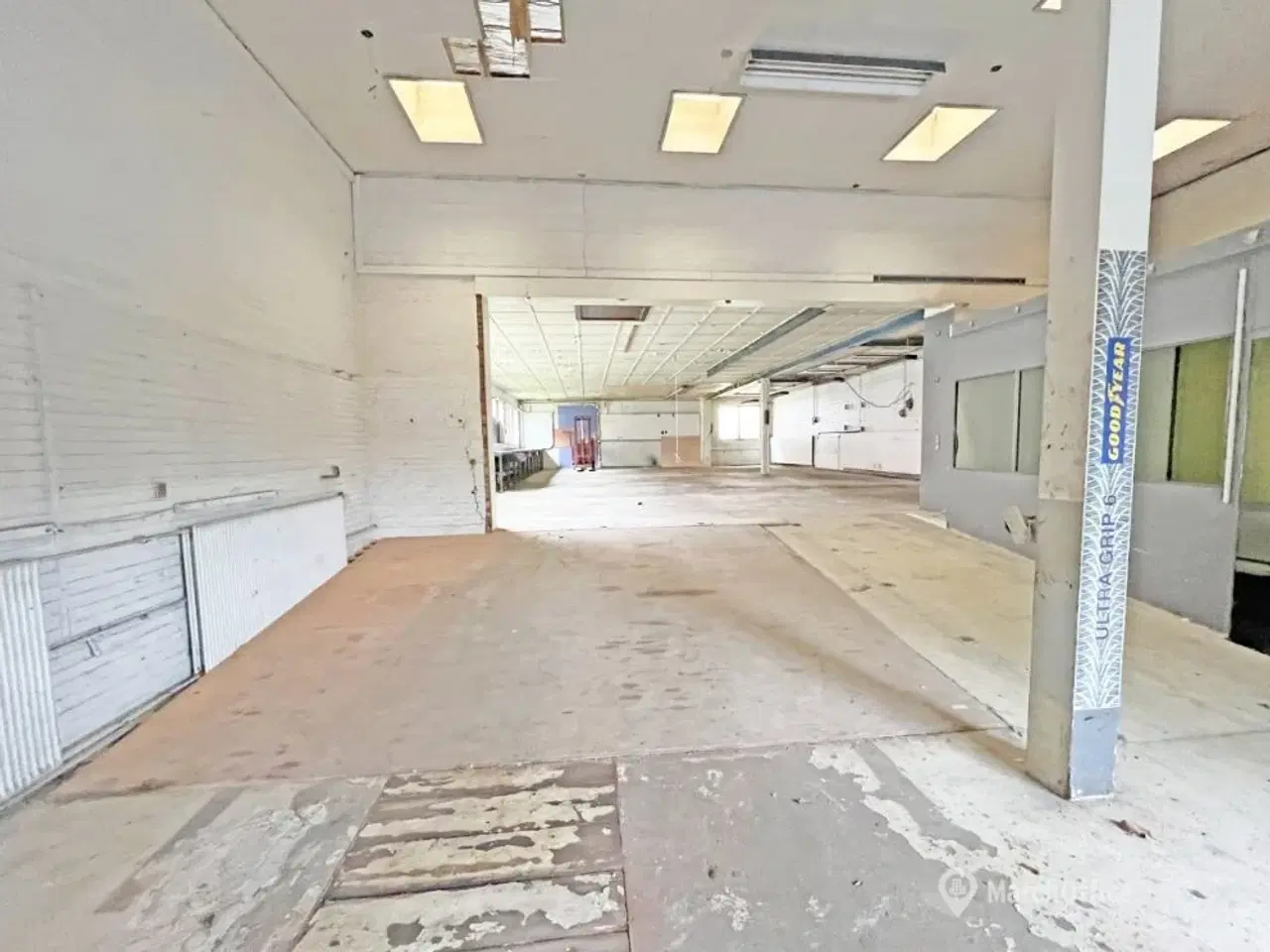 Billede 4 - Lager / garage i Viborg centrum - i alt ca. 230 kvm