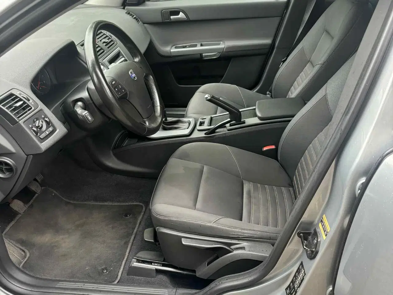 Billede 16 - Velholdt Volvo V50 sælges