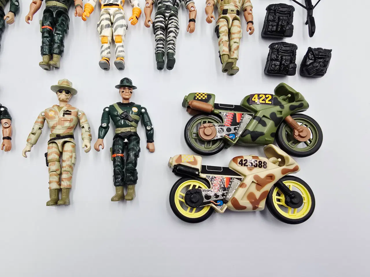 Billede 4 - The Corps Lanard figurer sælges samlet