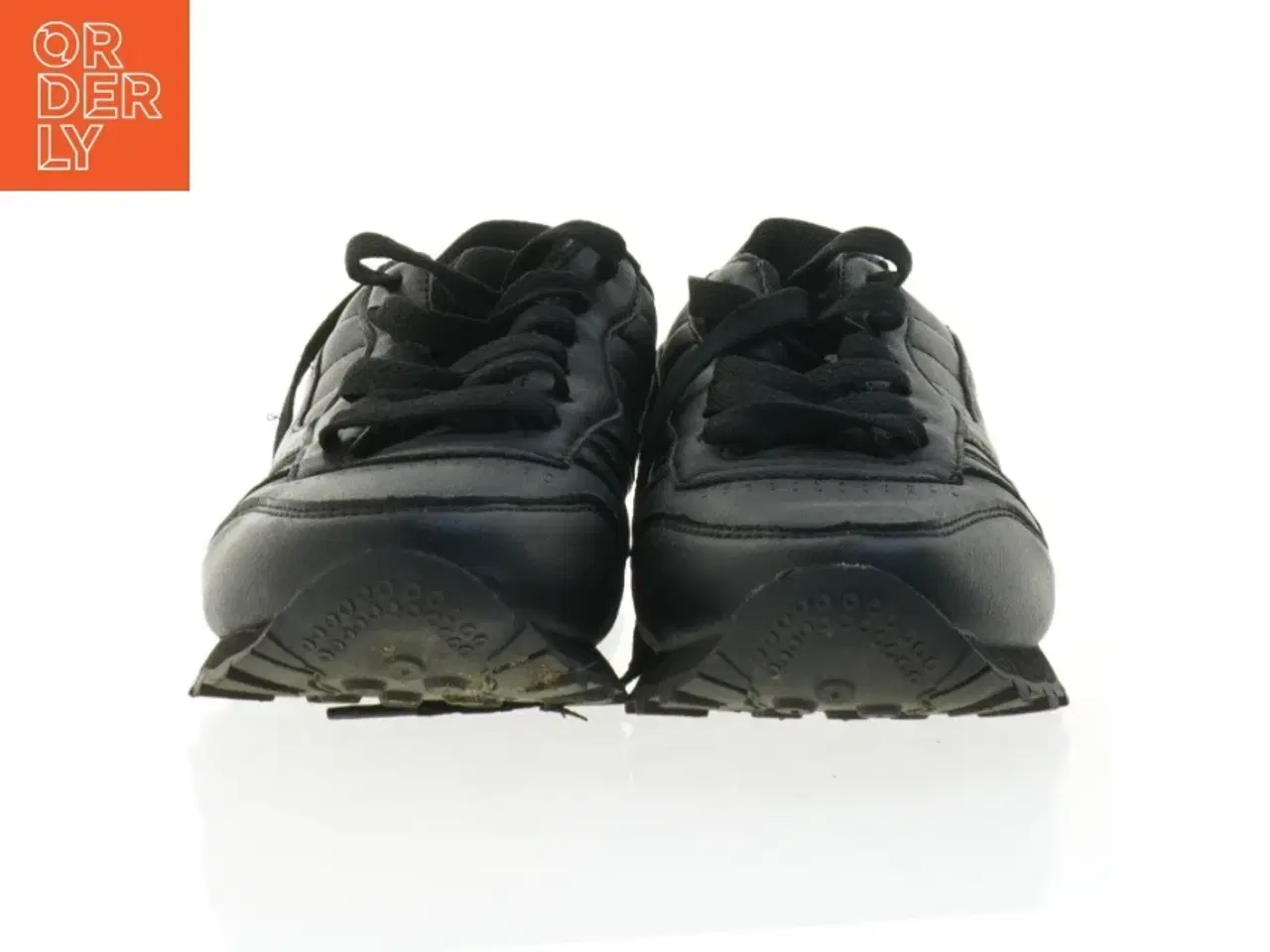 Billede 3 - Brugte sorte sneakers fra Vty (str. 38)