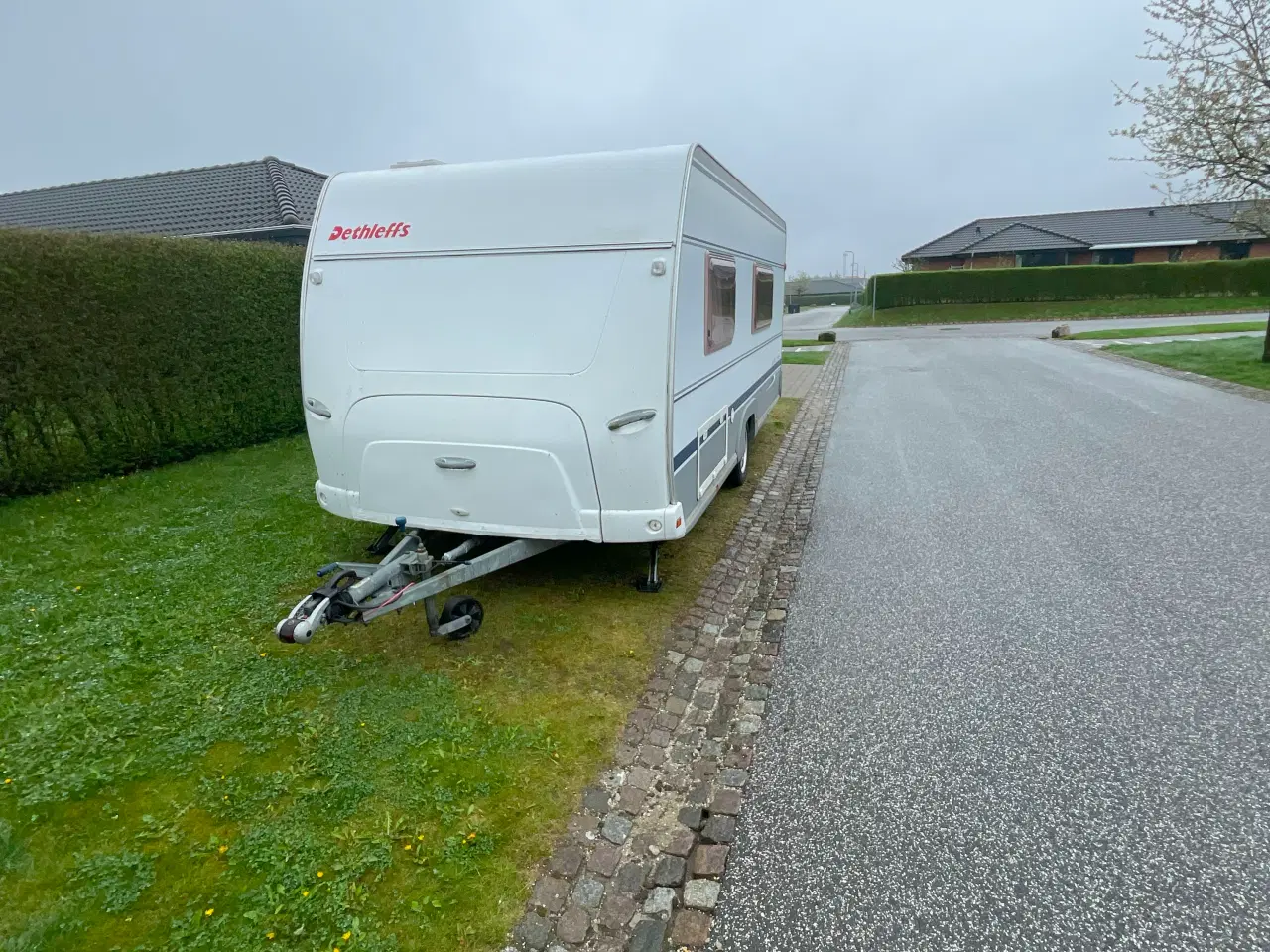 Billede 12 - Dethleffs Campingvogn med køjer