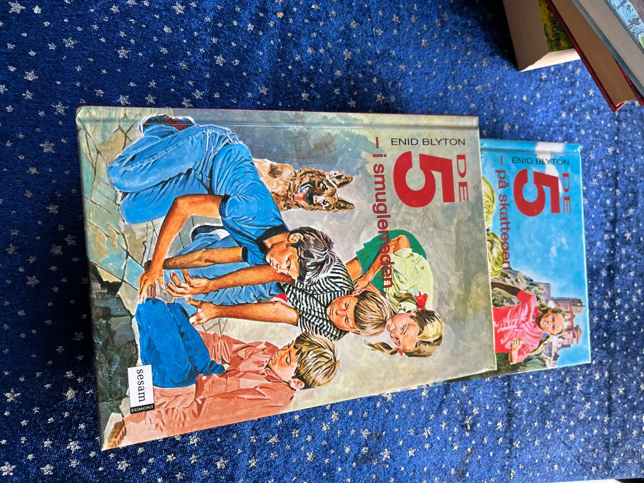 Billede 2 - Puk og Hanne bøger