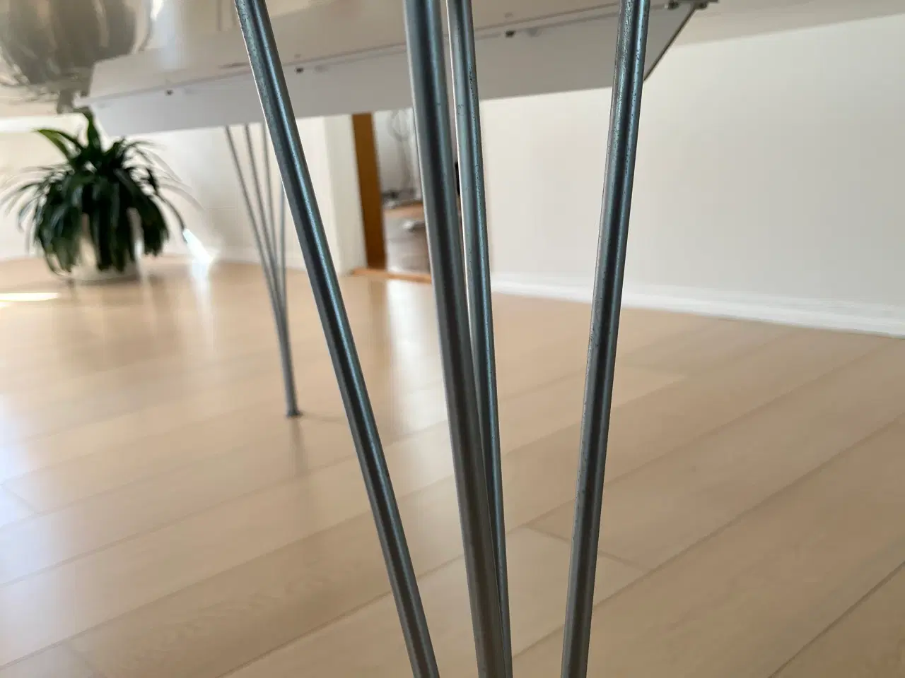 Billede 2 - Piet Hein superellipsebord fra Fritz Hansen