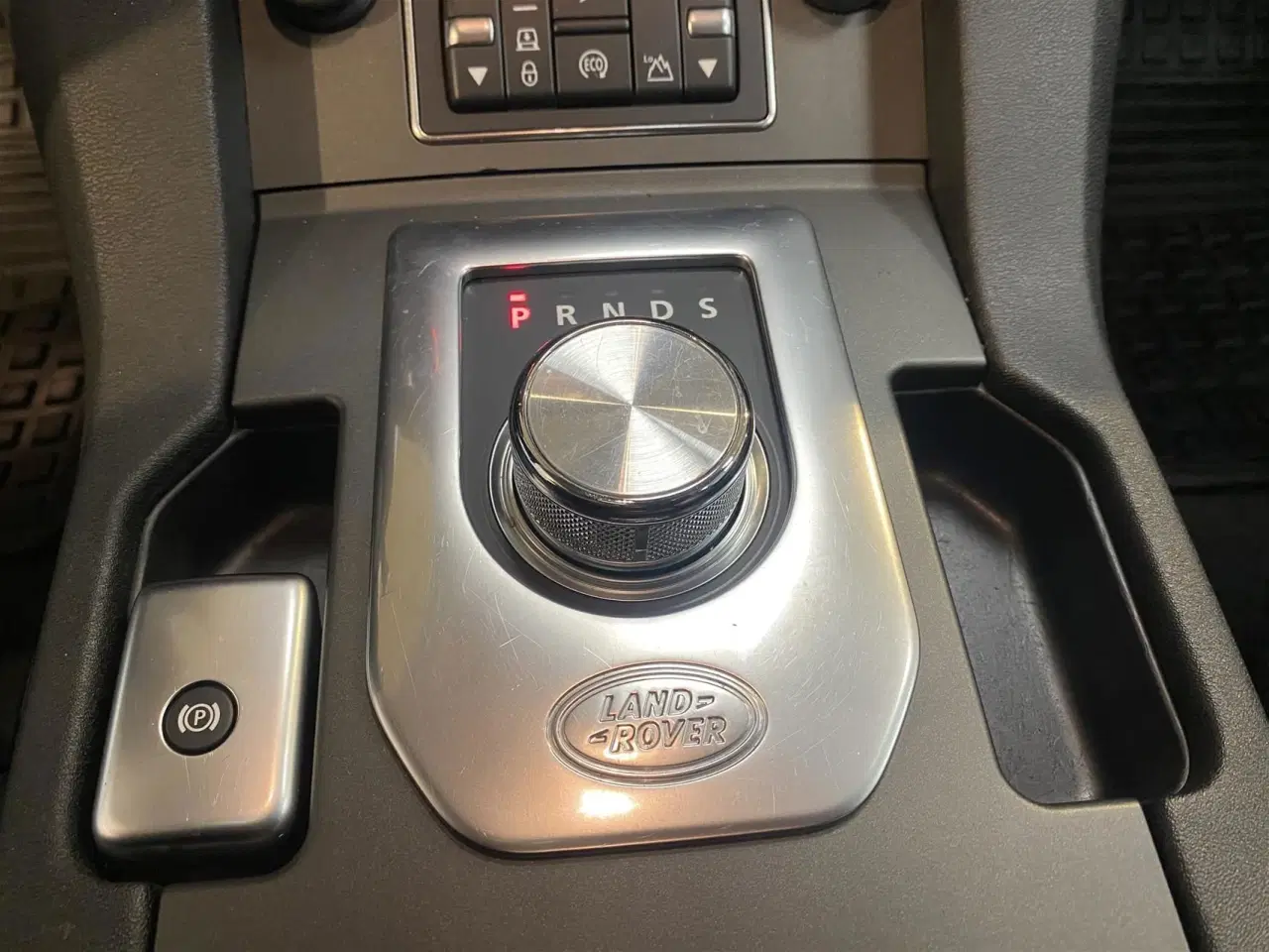 Billede 22 - Land Rover Discovery 3,0 SD V6 HSE 4x4 256HK 5d 8g Aut.
