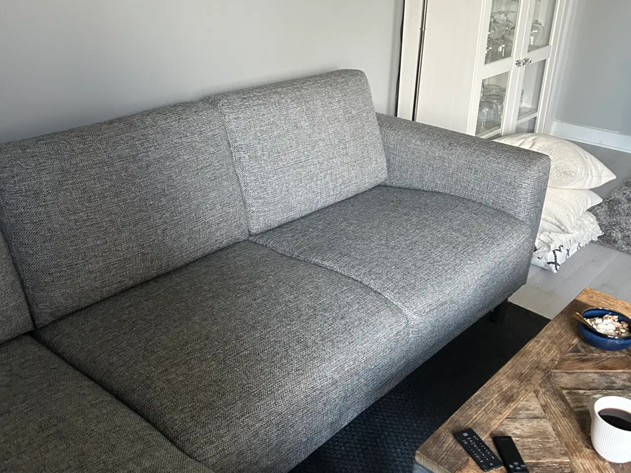 Billede 2 - Sofa med chaiselongsofa