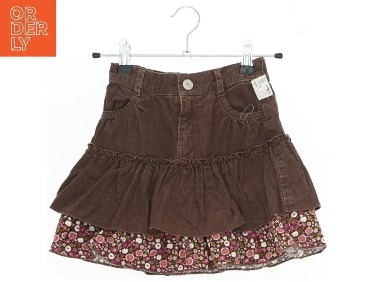 Billede 1 - Brun nederdel med blomsterprint fra H&M (str. 116)