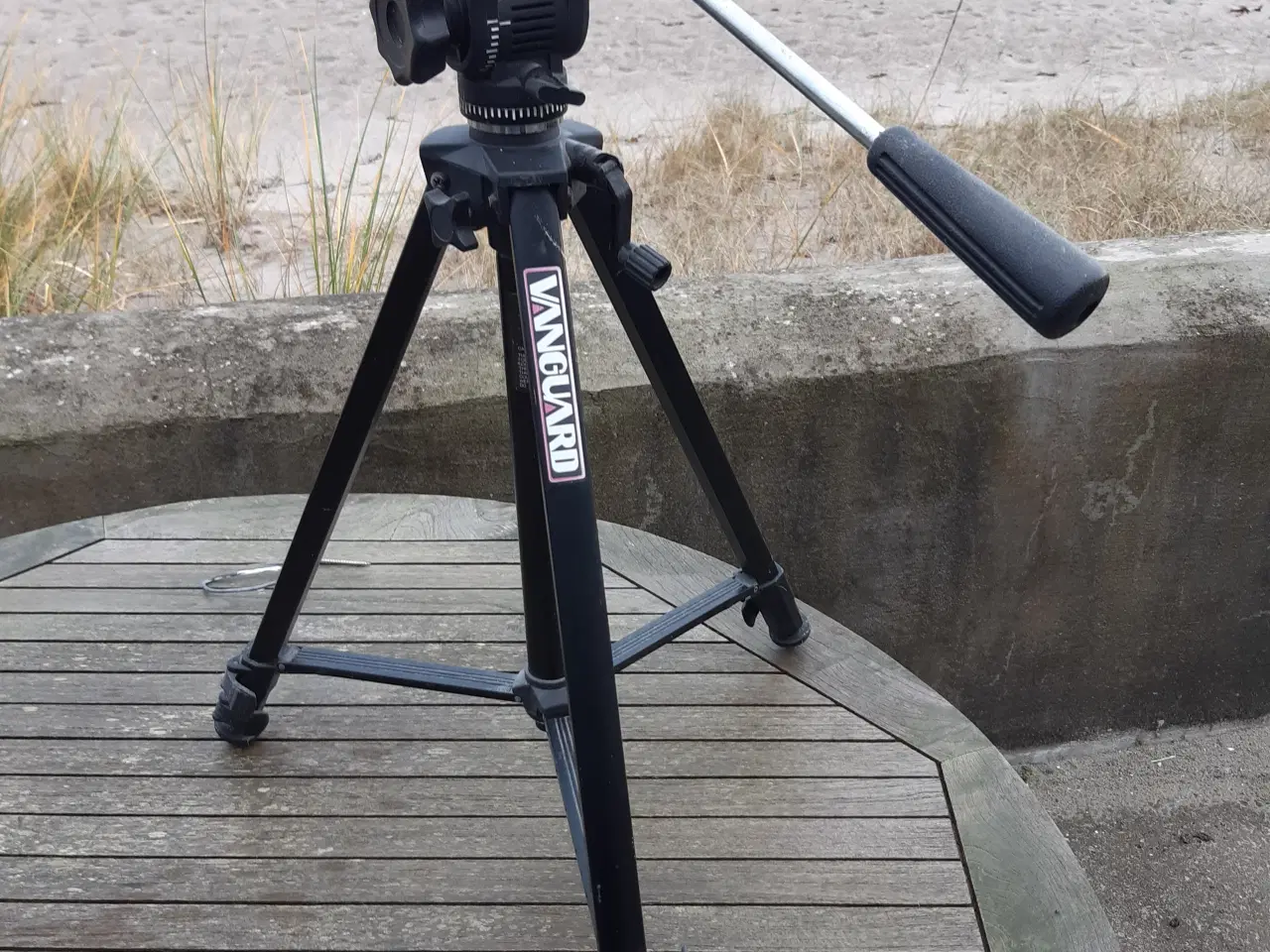 Billede 5 - Tripod Vanguard + kørehjul