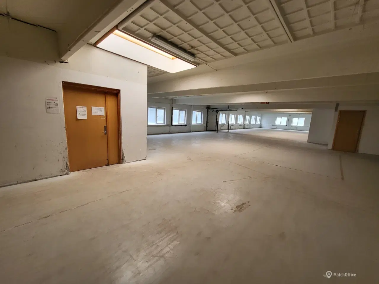 Billede 3 - 400 kvm fleksibel lager- og logistikhal – mulighed for kontorindretning