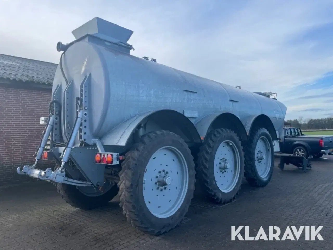 Billede 4 - Gyllevogn Harsø 20 ton specialdesignet med svanehals