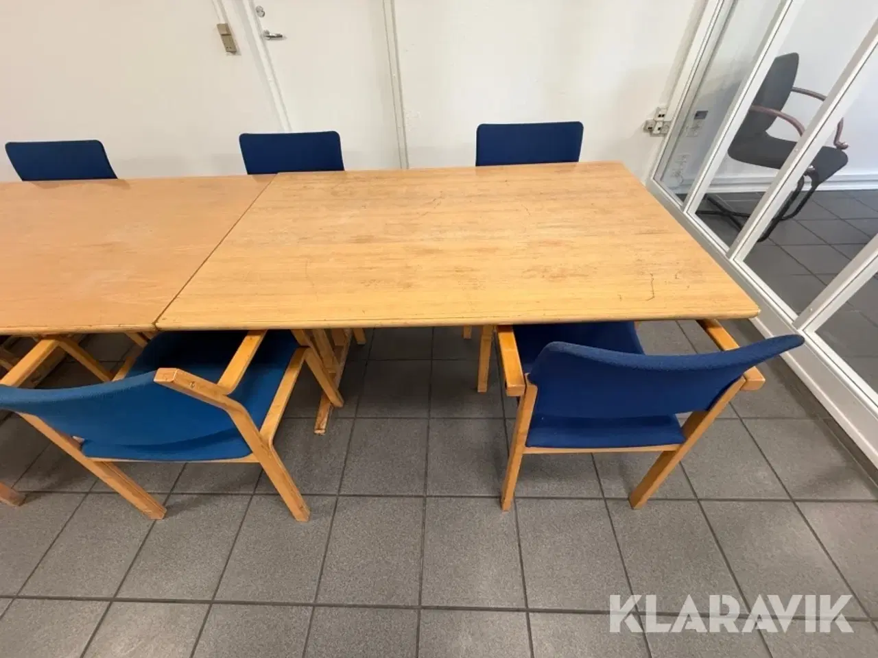 Billede 12 - Kantine bord.3 styk inkl 8 stole