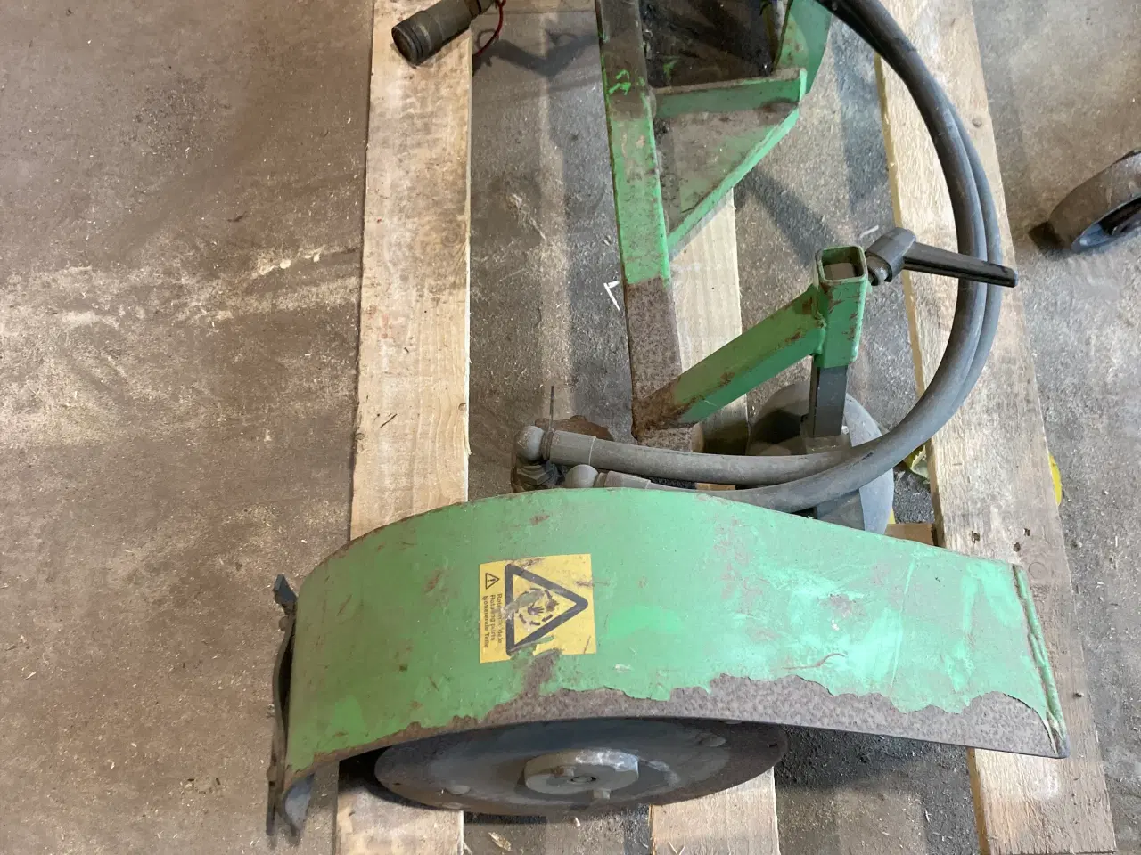 Billede 1 - Egholm kantskære. 