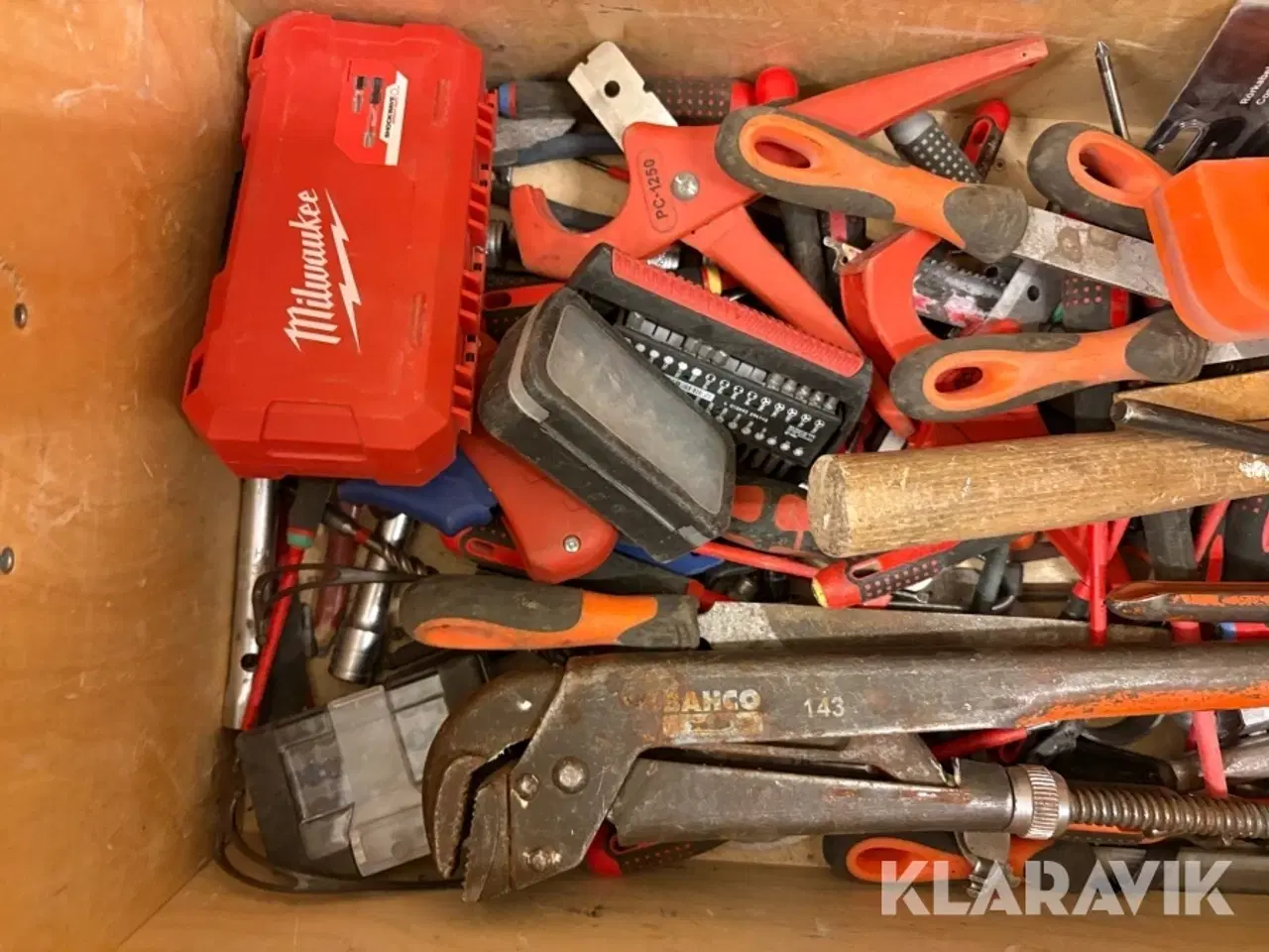 Billede 8 - Kasser med værktøj - 2 styk