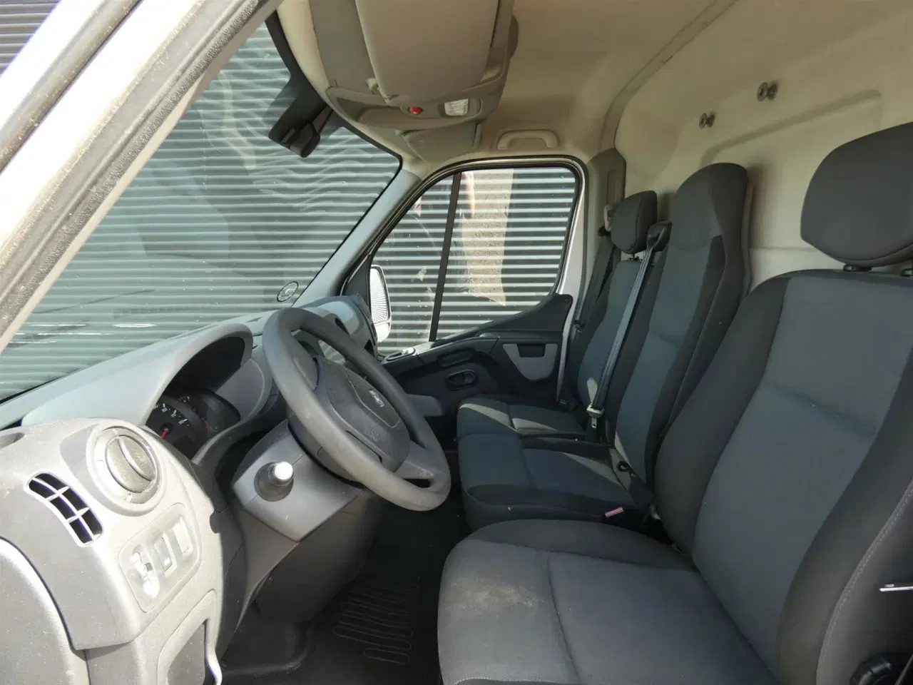 Billede 11 - Renault Master T35 KØLEBIL 2,3 DCI TwinTurbo start/stop RWD 165HK Van Man.