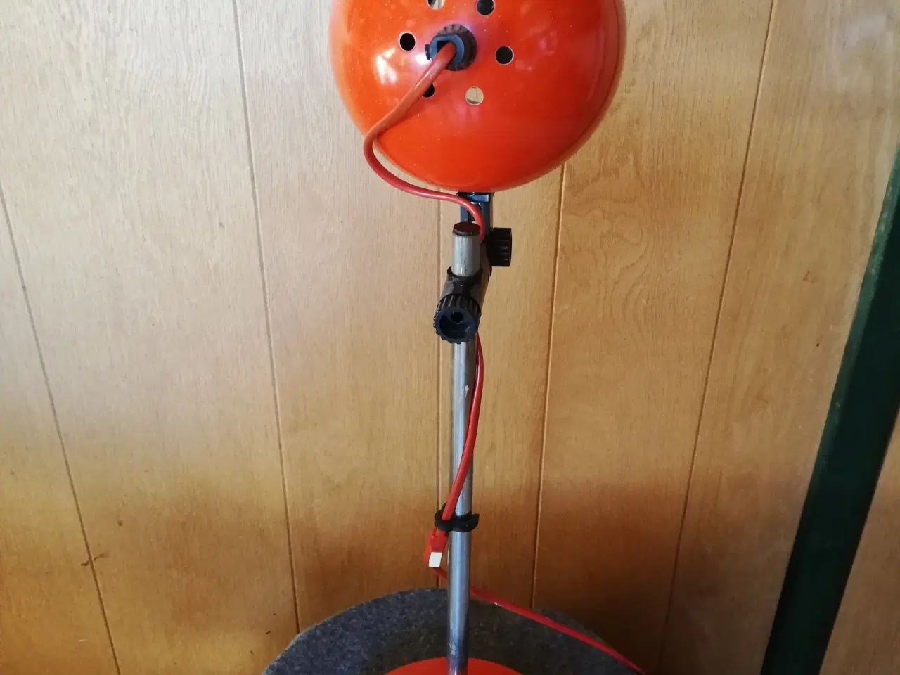 Billede 5 - Retro rød kugle bordlampe nr. 406 fra E.S.Horn