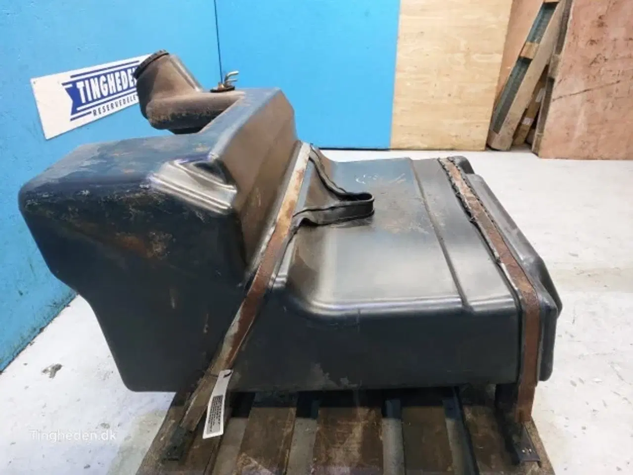 Billede 2 - Massey Ferguson 3060 Dieseltank 3388558M97