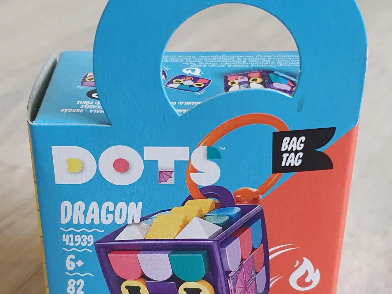 Billede 6 - Lego Dots, Bag Tags / Taskevedhæng