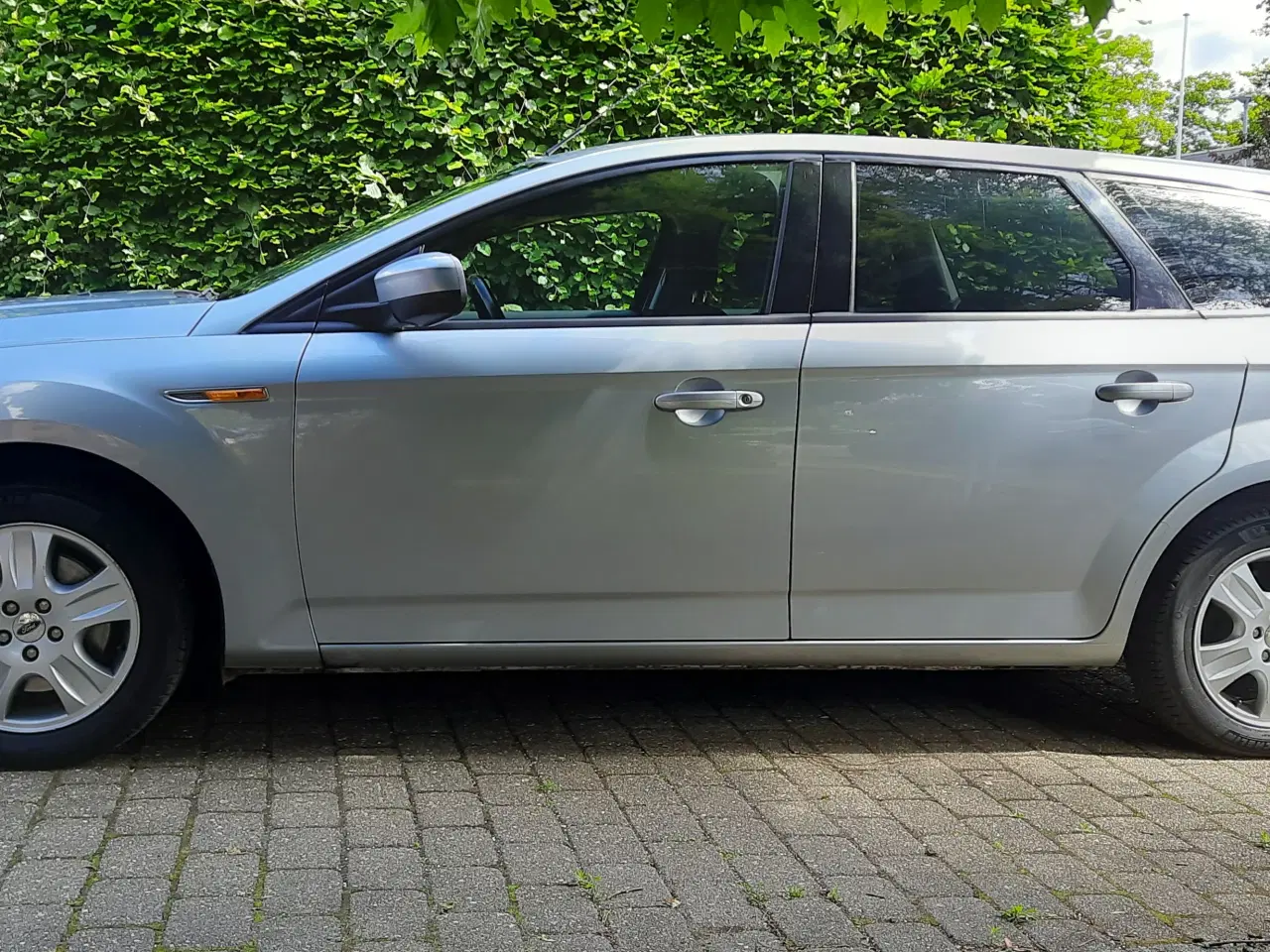 Billede 2 - Super velholdt Ford Mondeo 2,0 st. car benzin 2008
