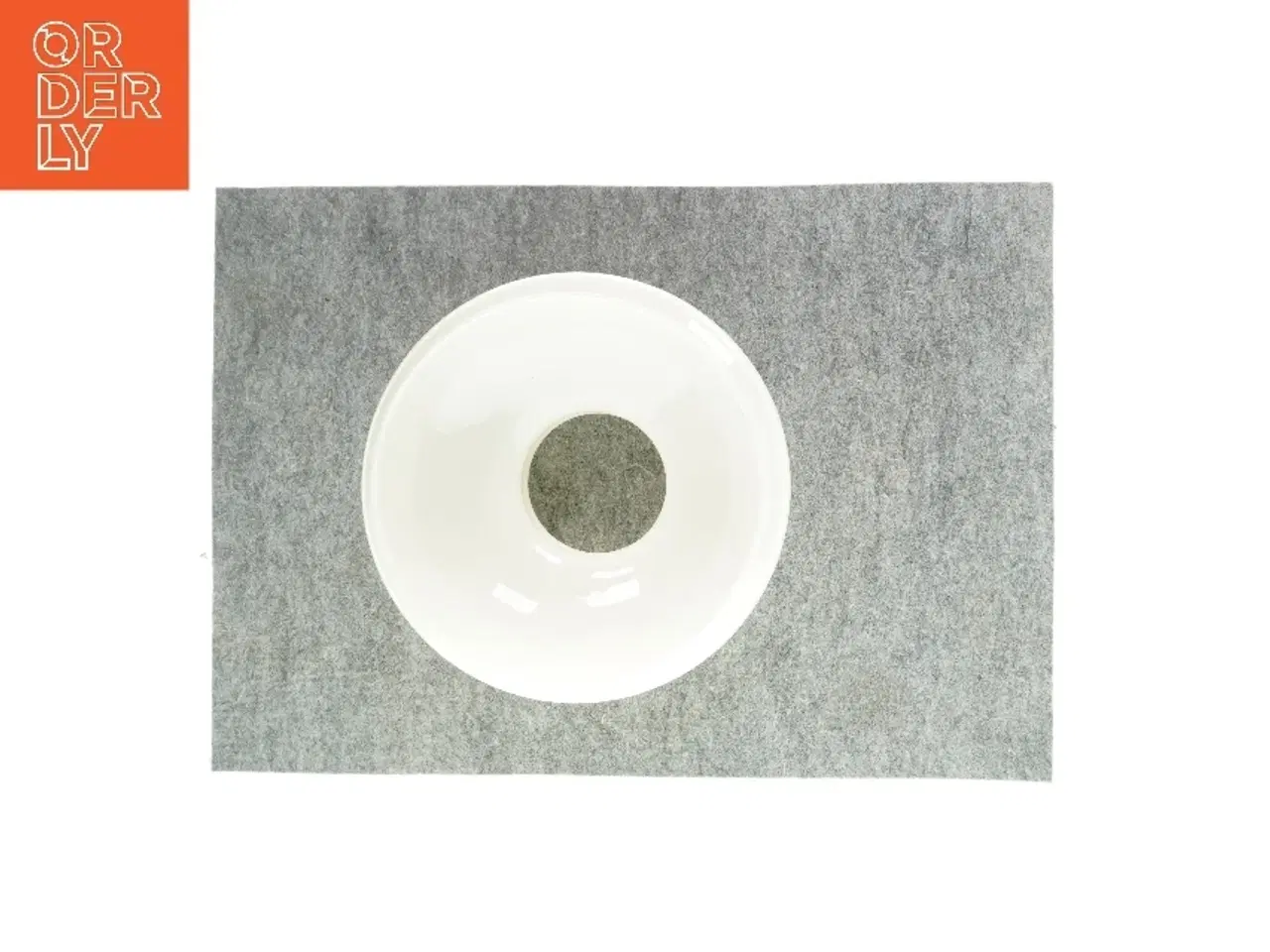 Billede 3 - lampeskærm i glas (str. HØ 19x28 cm)