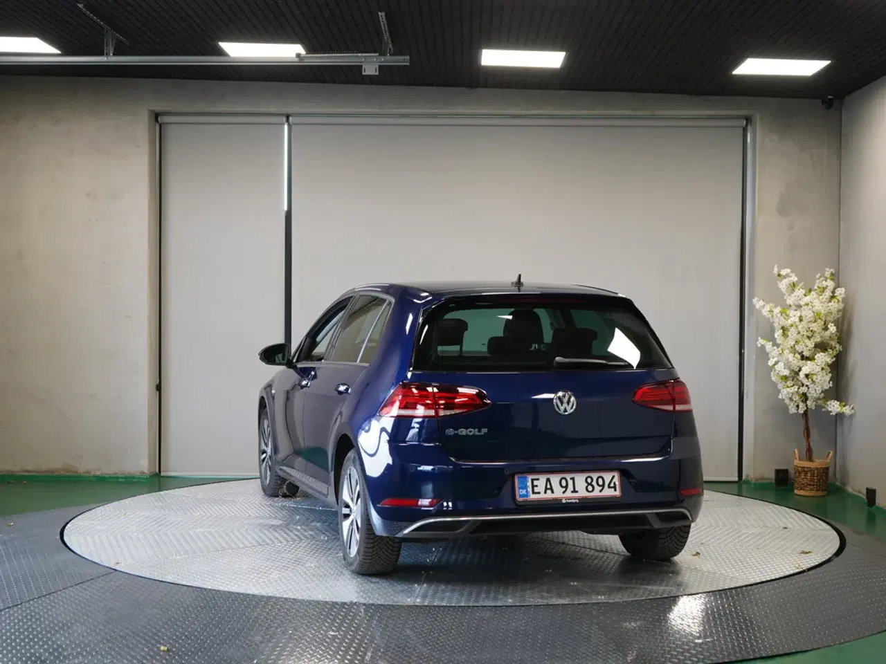 Billede 4 - VW e-Golf 100 kW – 2020 – Elbil med alt i udstyr!