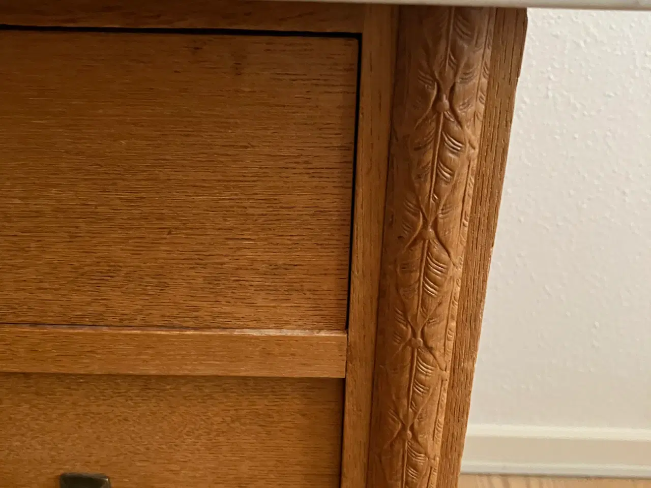 Billede 5 - Kommode med marmor plade