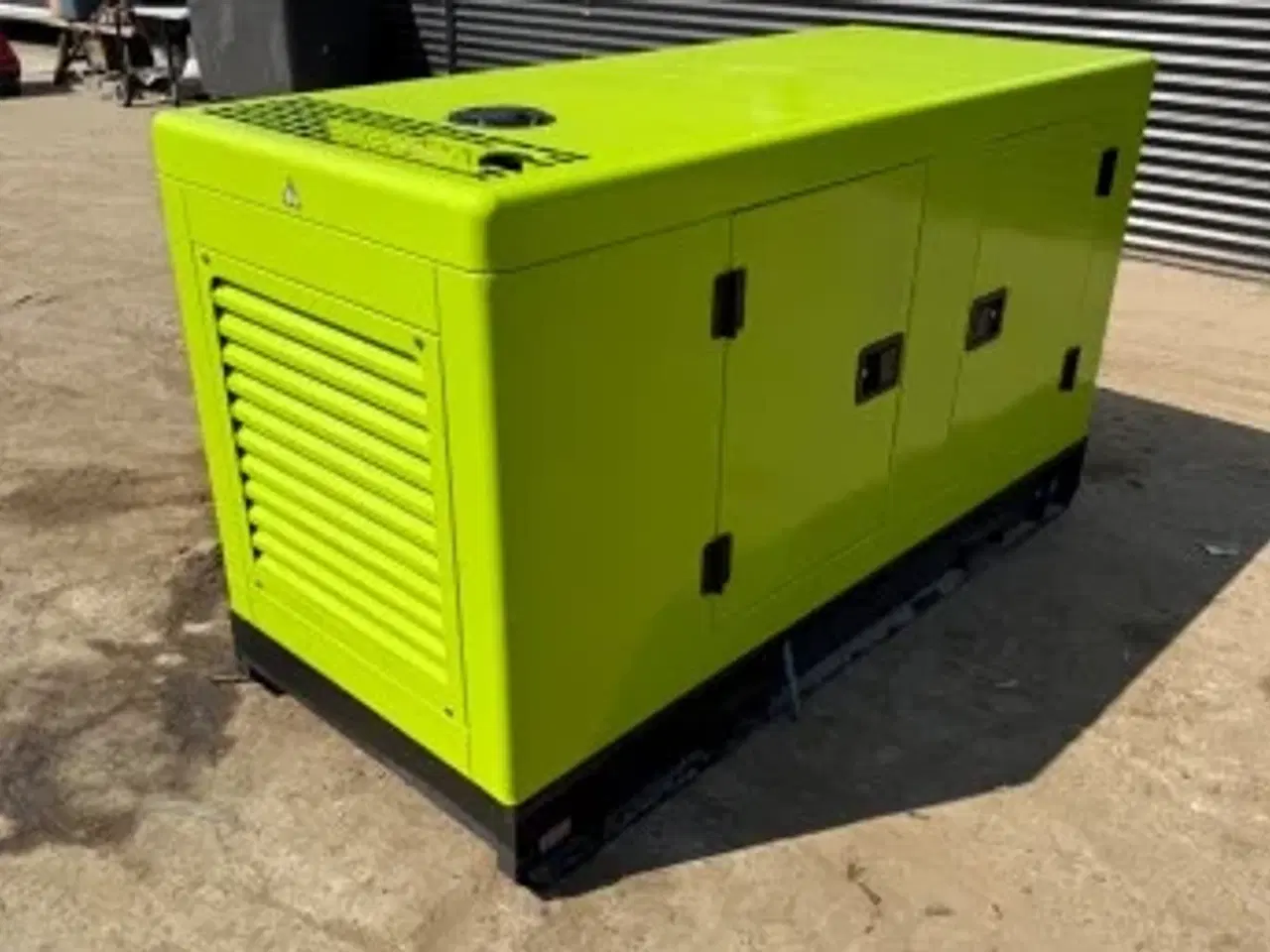 Billede 2 - 37.5kva generator