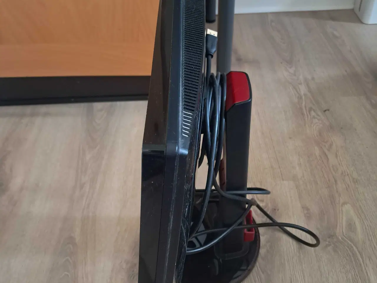 Billede 3 - Asus computerskærm 144hz