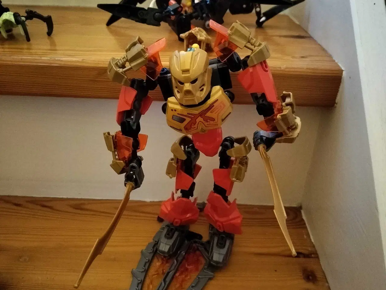 Billede 2 - Fem Bionicle figurer 