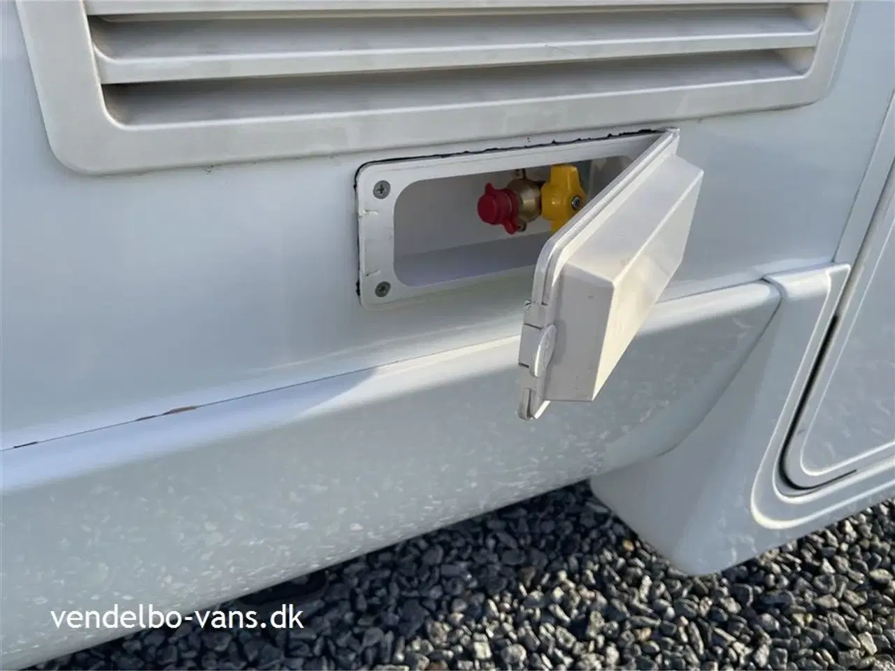 Billede 12 - 2023 - Rollerteam Kronos 284TL Comfort Power Selekt   Enkeltsenge og stor garage - masser af ekstra udstyr