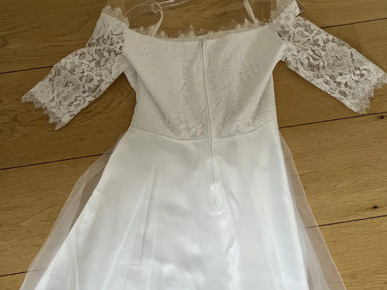 Billede 4 - Konfirmationskjoler og selskabskjole 