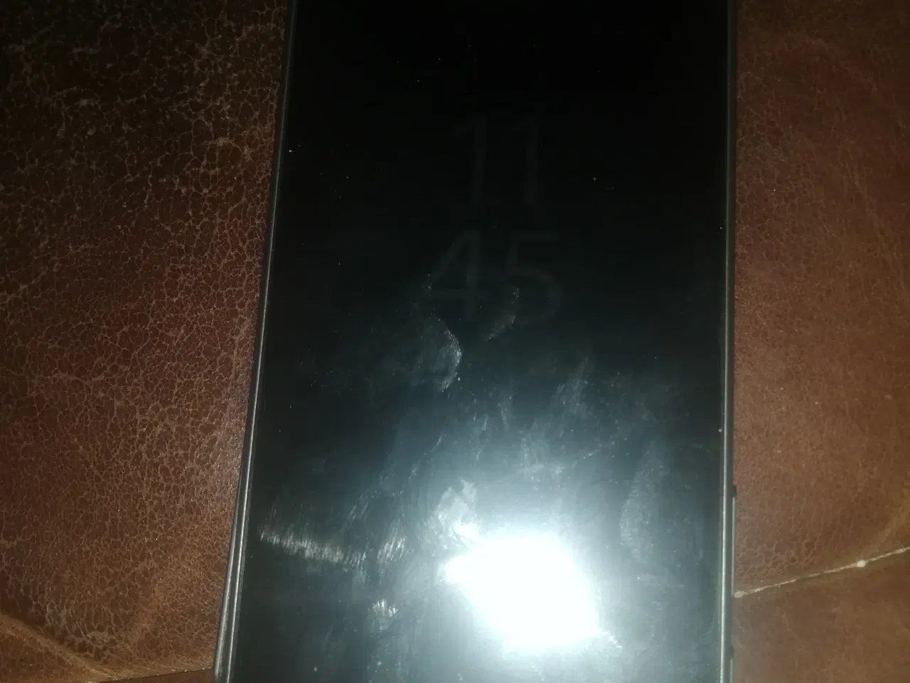 Billede 1 - Mobiler sælges 