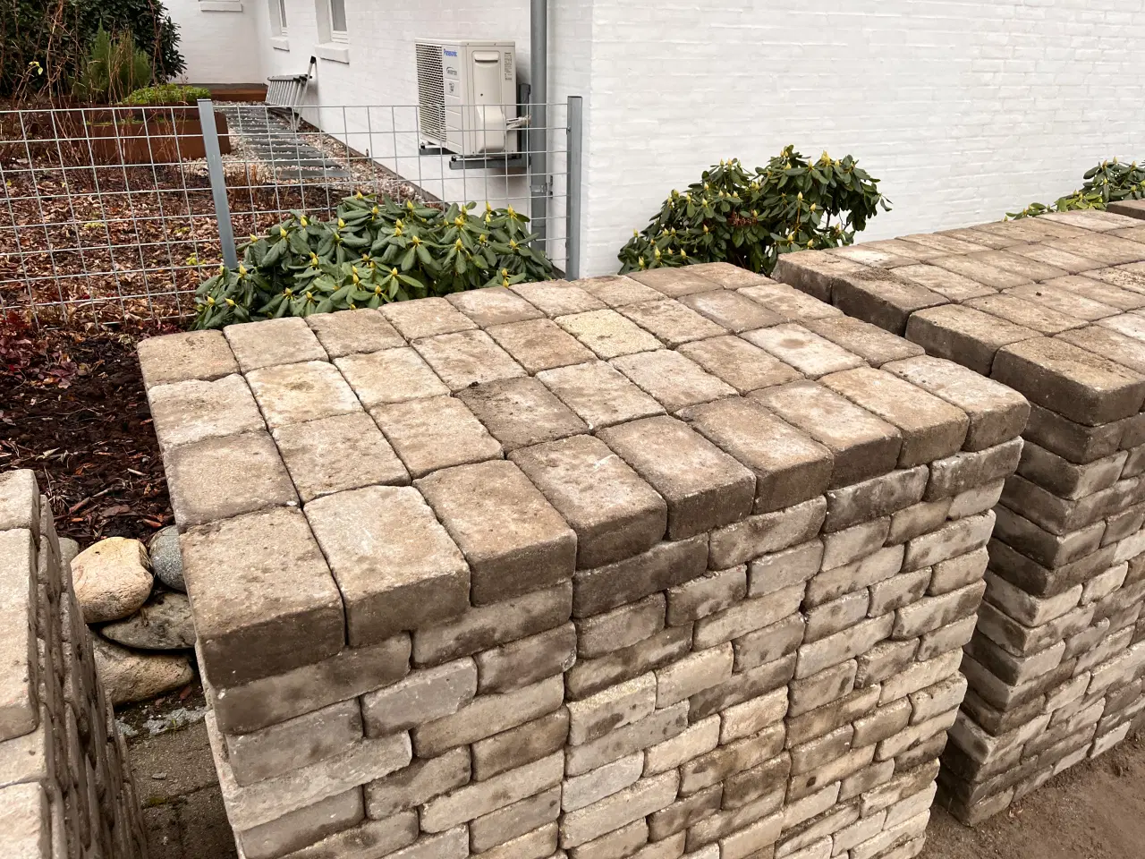 Billede 3 - Herregårds sten til indkørsel 14 x 21 x 7 cm